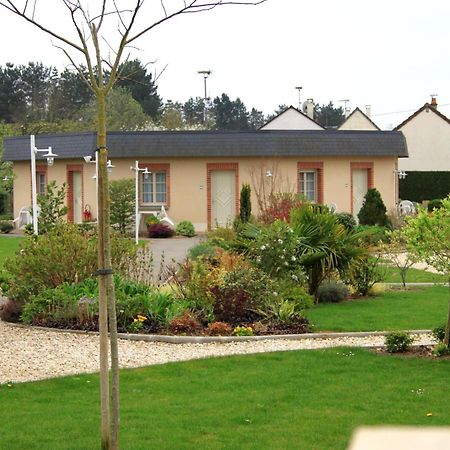 Logis Hotel Le Clos Du Vigneron Ousson-sur-Loire Exterior photo